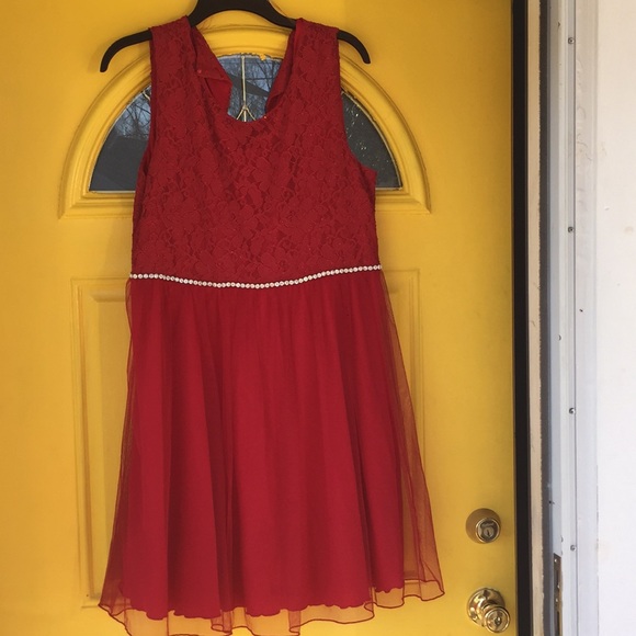 A homecoming/prom dress - Picture 1 of 3